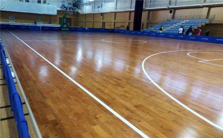 指接板實木運動地板多少錢一平米？