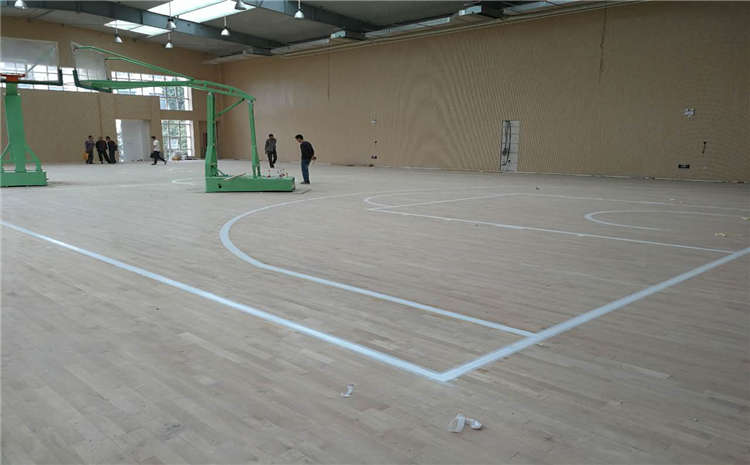 舞臺地膠地板定制規格是多少？