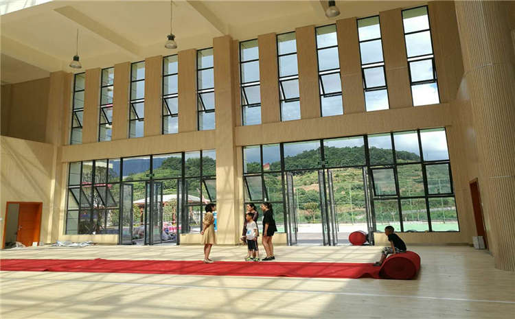 楓樺木籃球館地板牌子有哪些