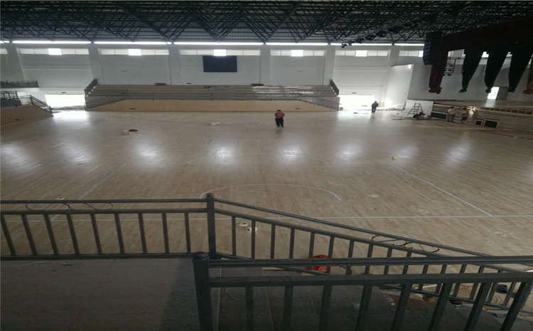 北京專業(yè)運(yùn)動木地板打磨翻新