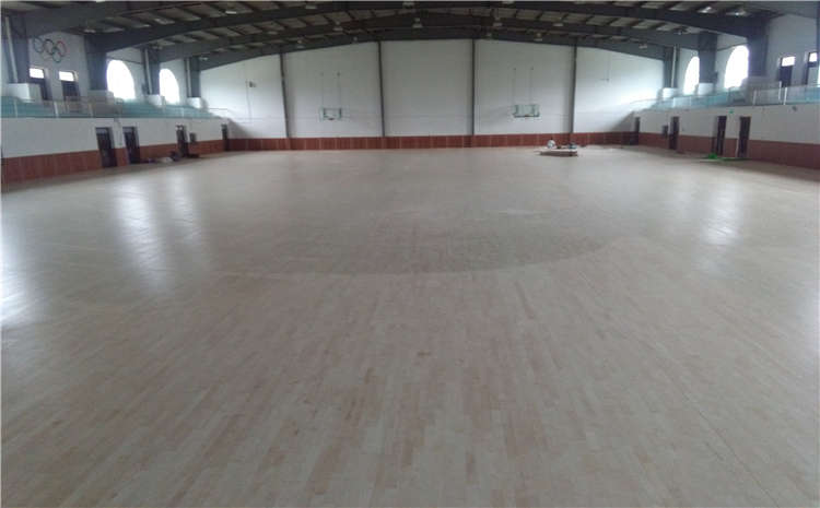 20厚籃球館木地板批發