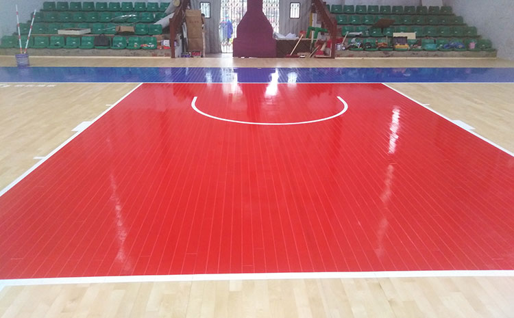 楓木體育木地板多少錢一平方