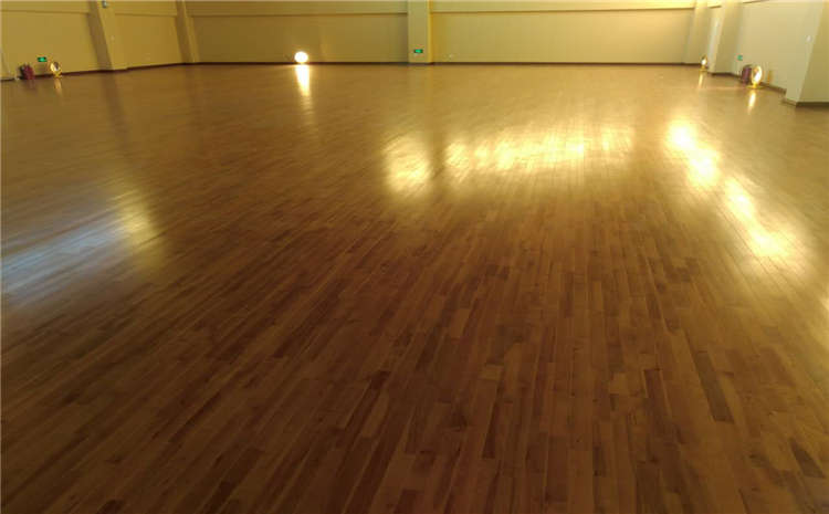 河北楓木運(yùn)動(dòng)木地板品牌排行榜