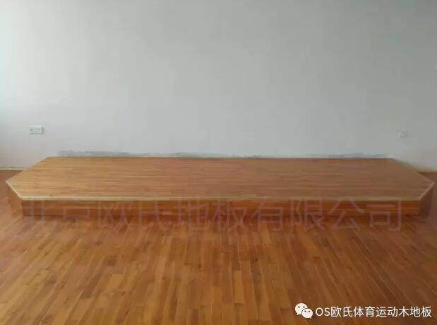 江西鷹潭第五中學(xué)的籃球場木地板，舞蹈房木地板，音樂房木地板案例圖1