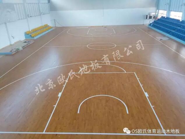 廣東省清遠市昊廷漁港籃球館木地板單層龍骨結構案例-4