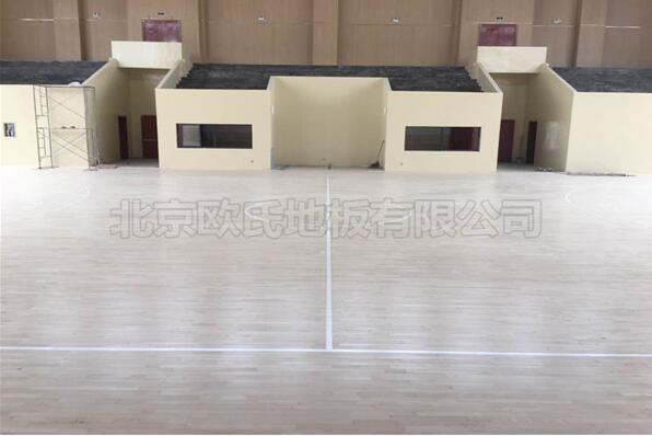 福州雷甸鎮中心小學籃球館木地板案例-4