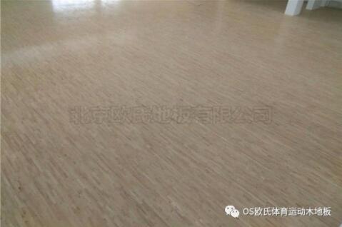 寧夏石嘴山星海中學體育木地板案例