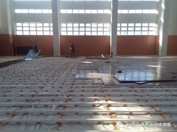 溫州甌海區(qū)外國語學(xué)校初中分校運(yùn)動木地板案例