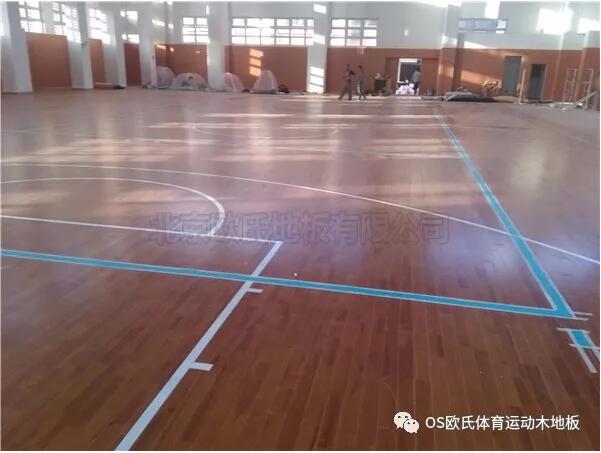 溫州甌海區(qū)外國語學(xué)校初中分校運(yùn)動木地板案例