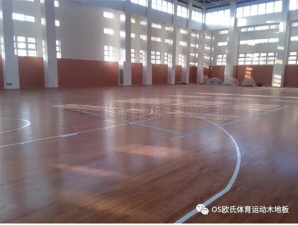 溫州甌海區(qū)外國語學(xué)校初中分校運(yùn)動木地板案例