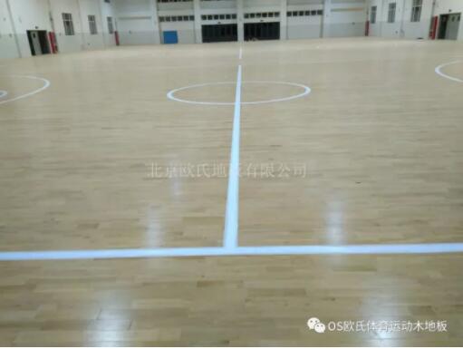 山東德州臨邑**中學體育館木地板成功案例