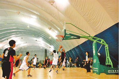 一館多用，四季適宜：氣膜體育館的優(yōu)勢(shì)和特點(diǎn)！