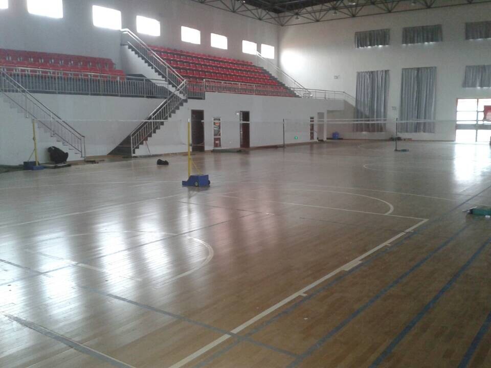 運(yùn)動(dòng)地板