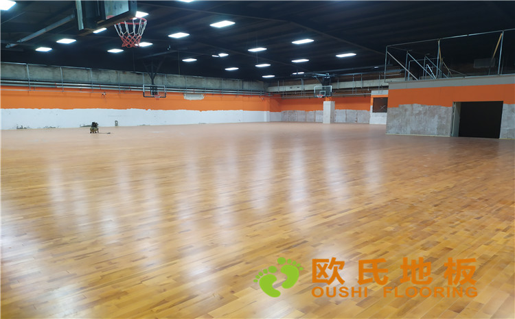 江蘇南京家居體育館木地板案例